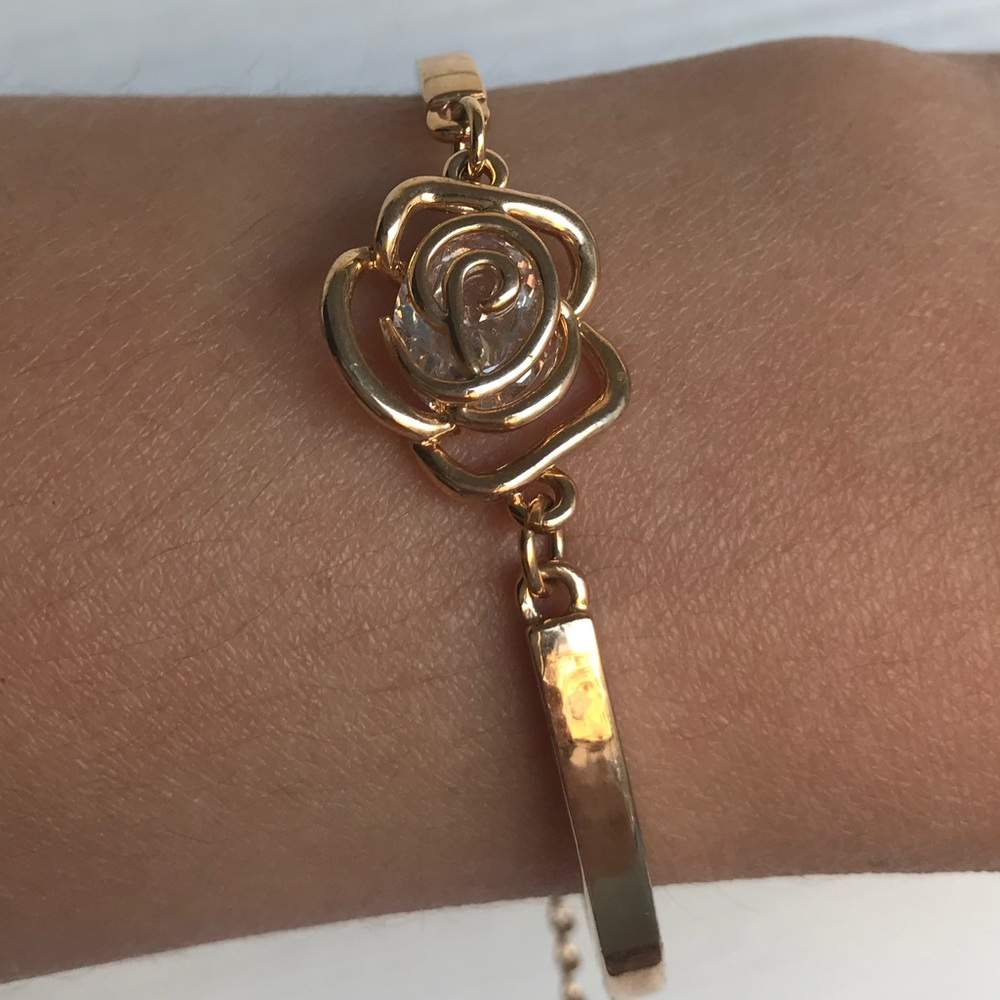 NWOT Gold rose bracelet with adjustable straps